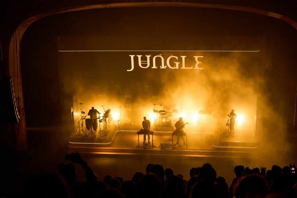 Jungle live at Victoria Warehouse review – cool grooves on a hot night