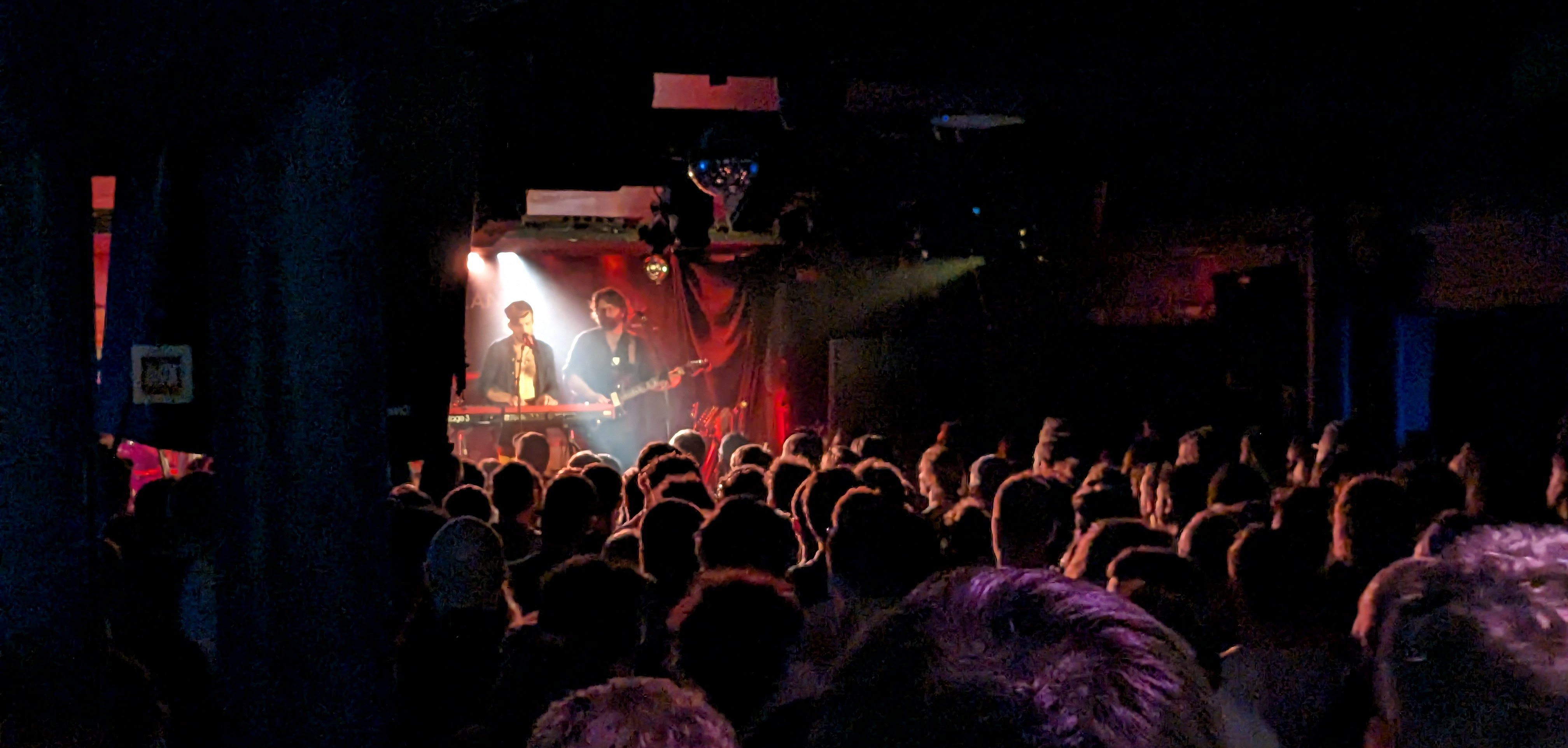 Theo Katzman live at Òran Mór review – Vulfpeck's showman gets